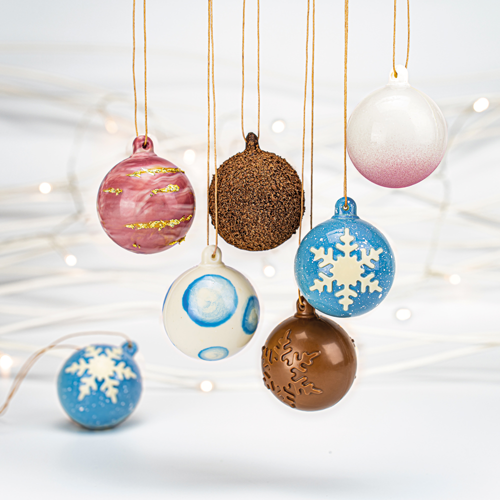 Martellato Classic Baubles 3D Mould, 6 x Ø60 mm 2