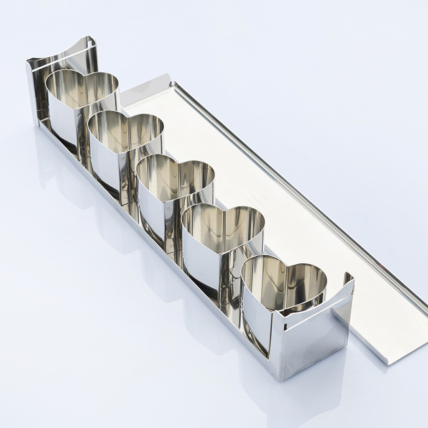 Martellato Martellato Mini Love 5 Polished Steel Heart Mould 3