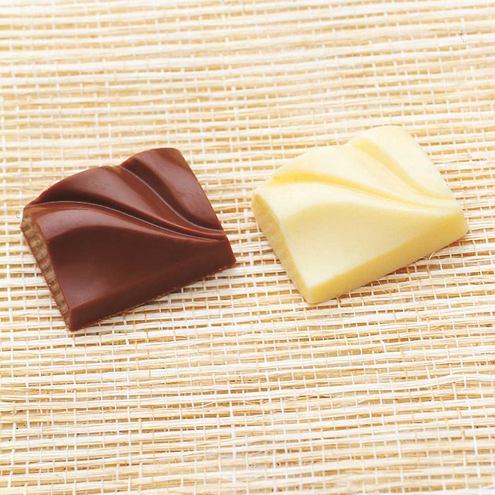 Martellato Praline Mould Polycarbonate 24 pcs 33x25x12 mm - Martellato MA1620 3